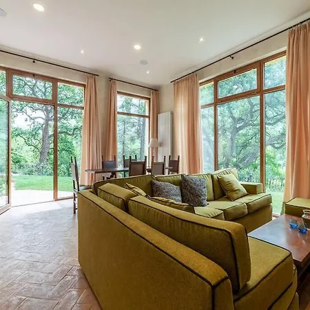 Gina Umbria Luxury Retreat Villa